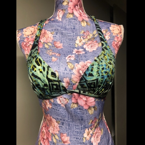 A. Che’s padded multi-wear animal leopard cheetah print bikini top in teal. XS - Picture 4 of 6